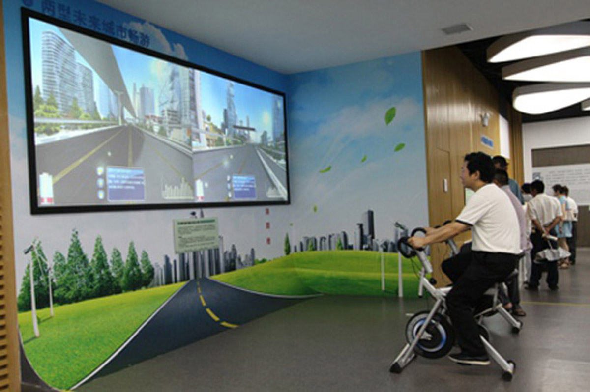 教育体验虚拟自行车驾驶